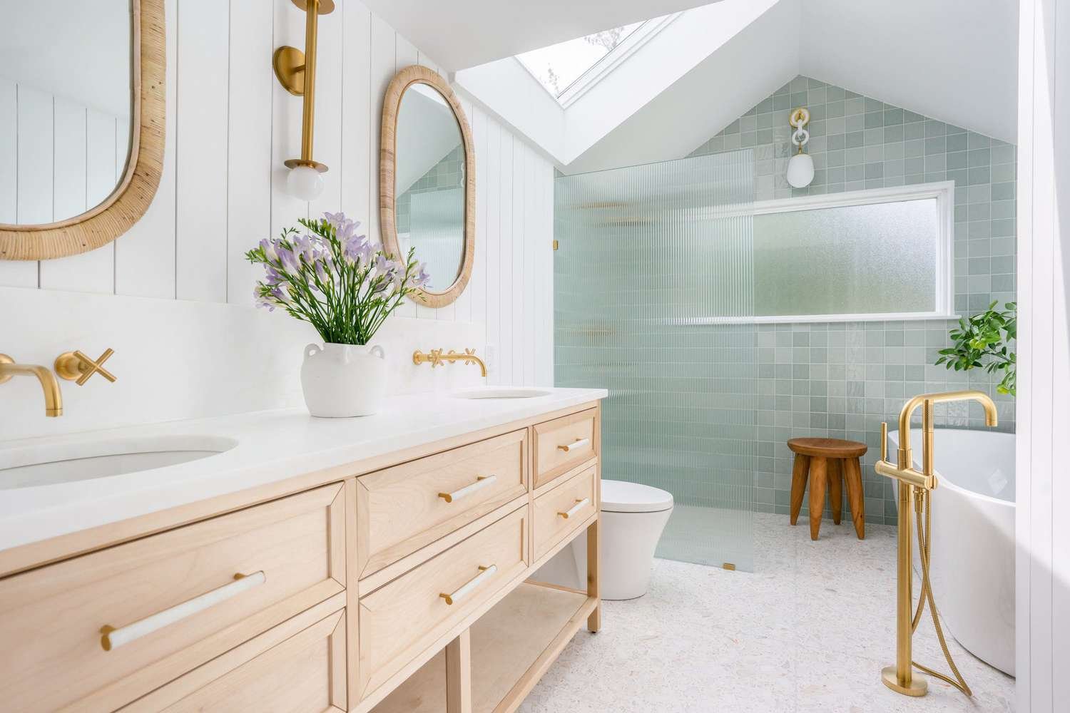 Dreamy Skandi bathroom design and installation Camberley Surrey.jpg