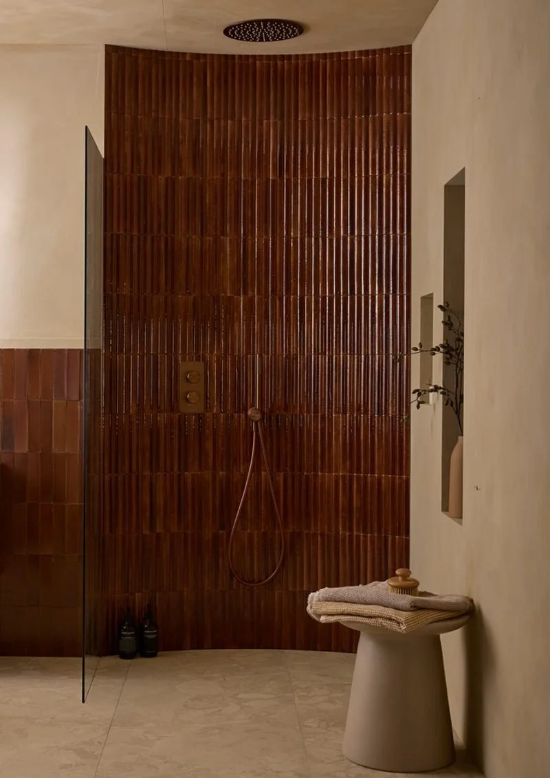 Spa bathrooms installation Esher Weybridge Surrey.jpg