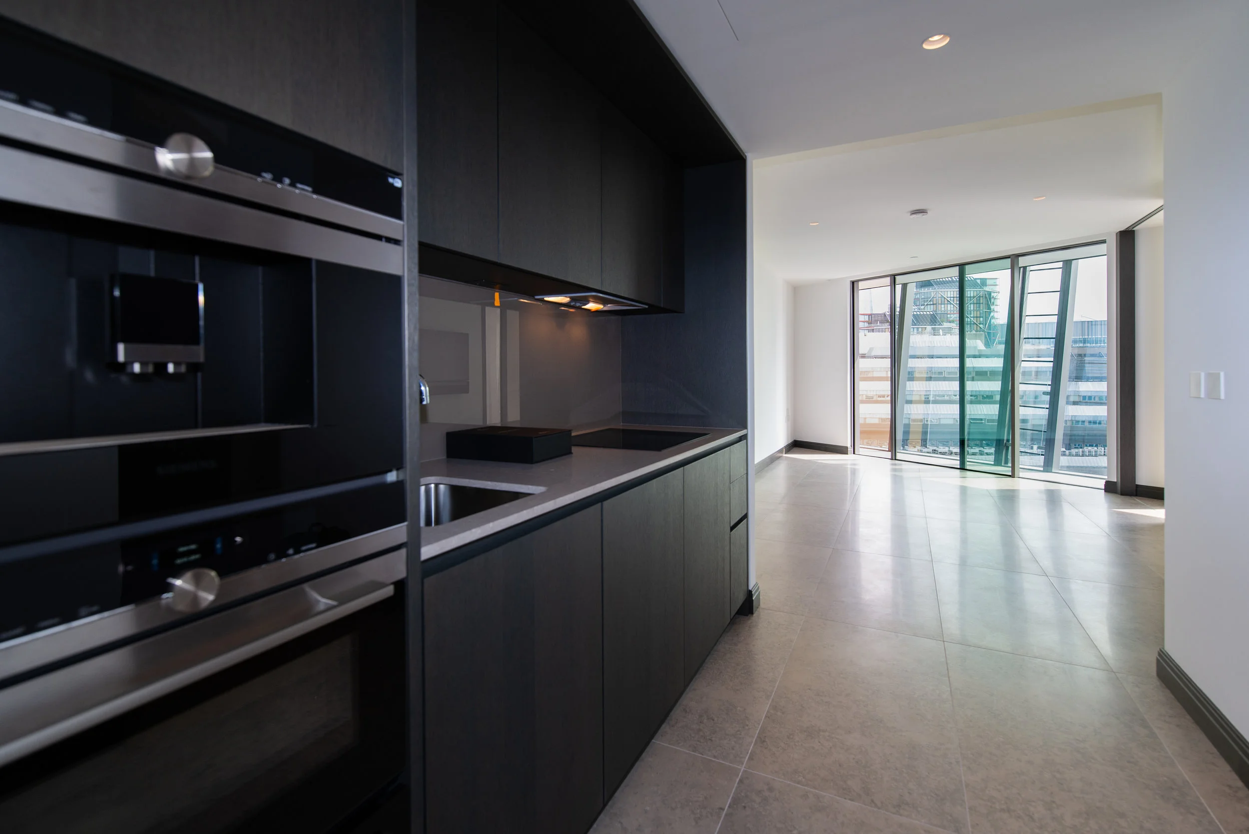 Flat 56 1058 One Blackfriars-8.jpg