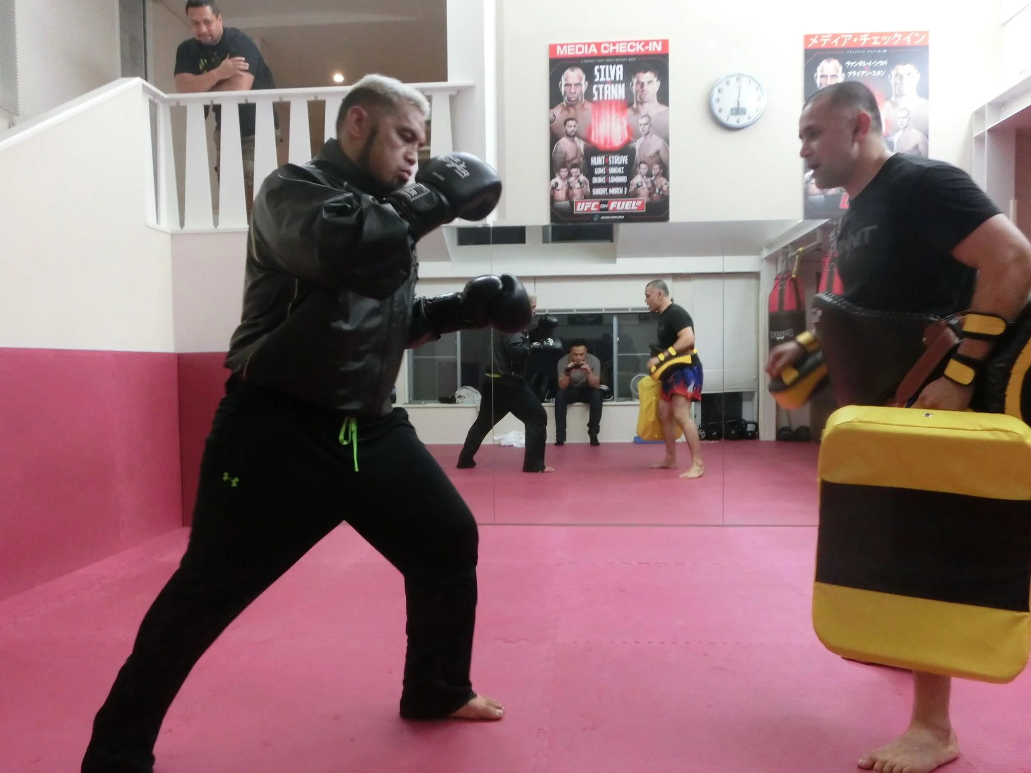 UFC Japan 2014 - helping out Mark for his fight with Roy Nelson