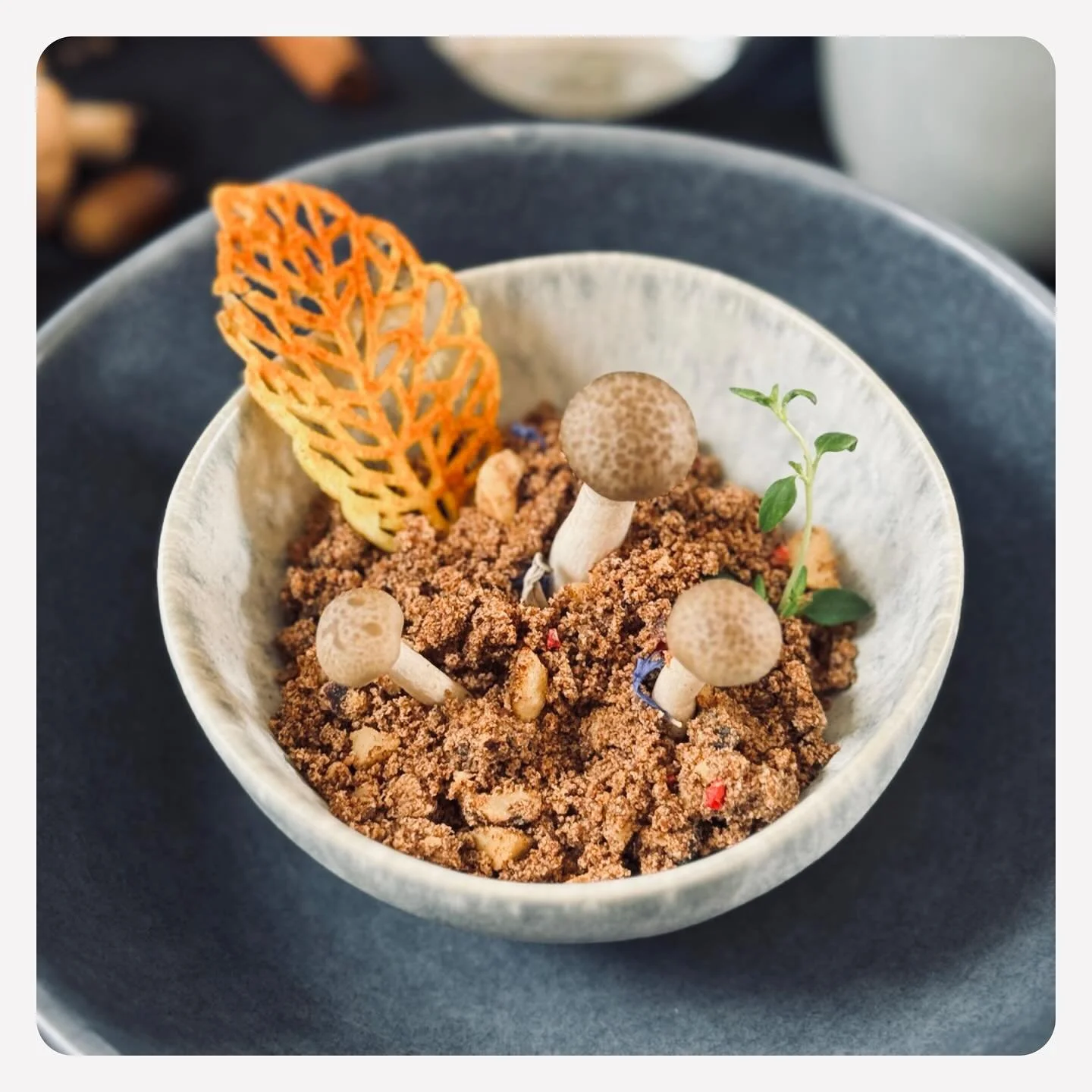 Ideas are funny beings. They arrive like little fairies, landing in my ear, whispering spells that stir my eyes to see what was invisible a second before. That&rsquo;s how Edible Earth came to me.

One late summer afternoon, I was on my &ldquo;privat