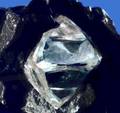 Round Diamond - could it be spinel??