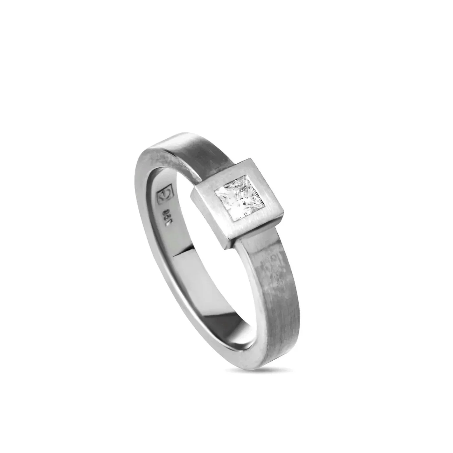 Ring in Weißgold .jpg