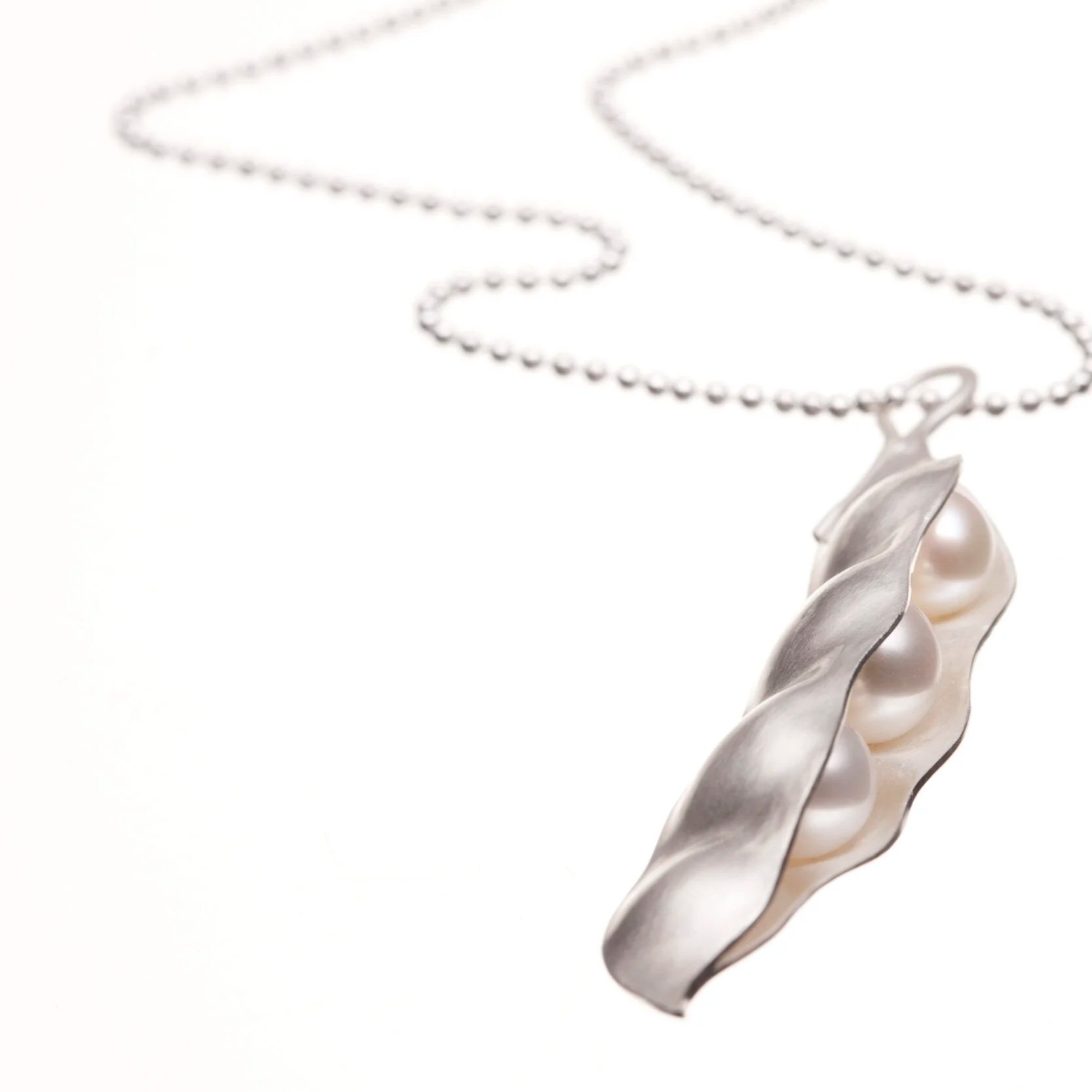 Natur-Schmuck-Schote-Perlen.jpg