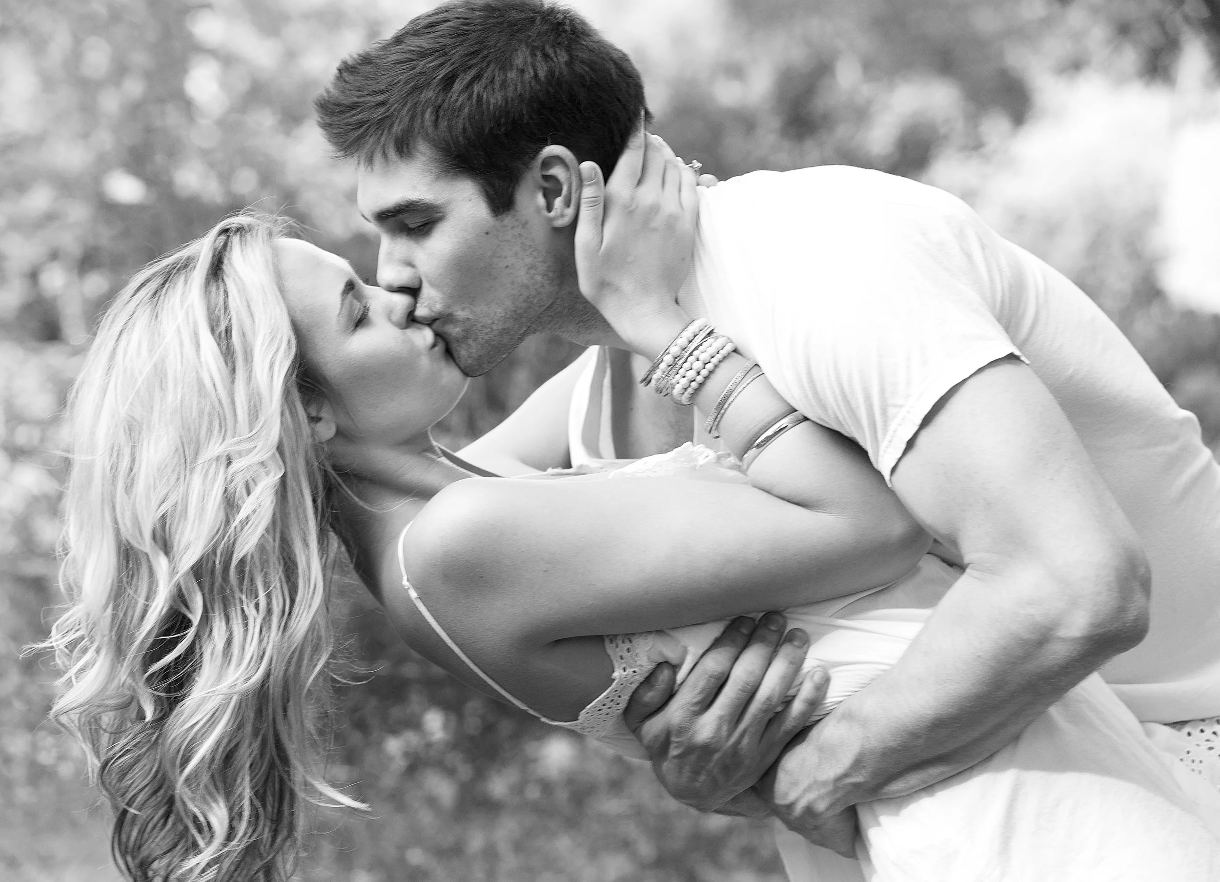 JaclynandSean-311bw.jpg
