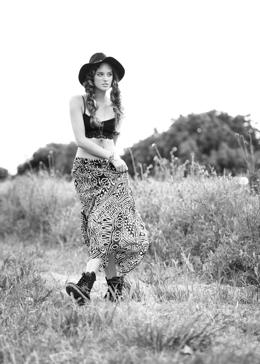 ClaireDolozier-28bw.jpg