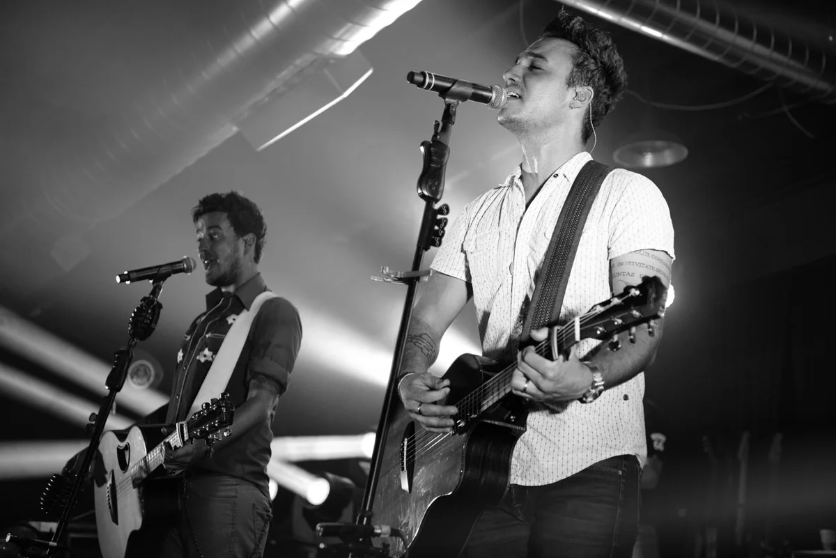 Pandora_LoveandTheft-110bw.jpg