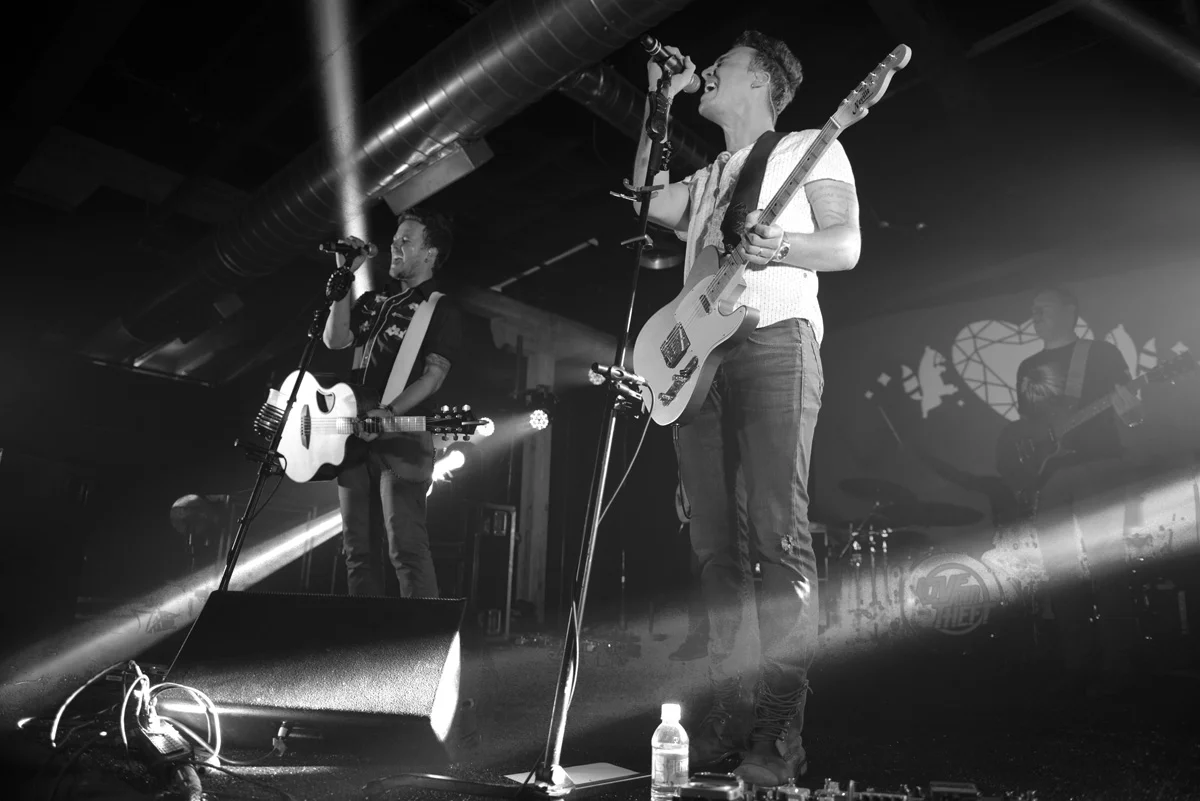 Pandora_LoveandTheft-120.jpg