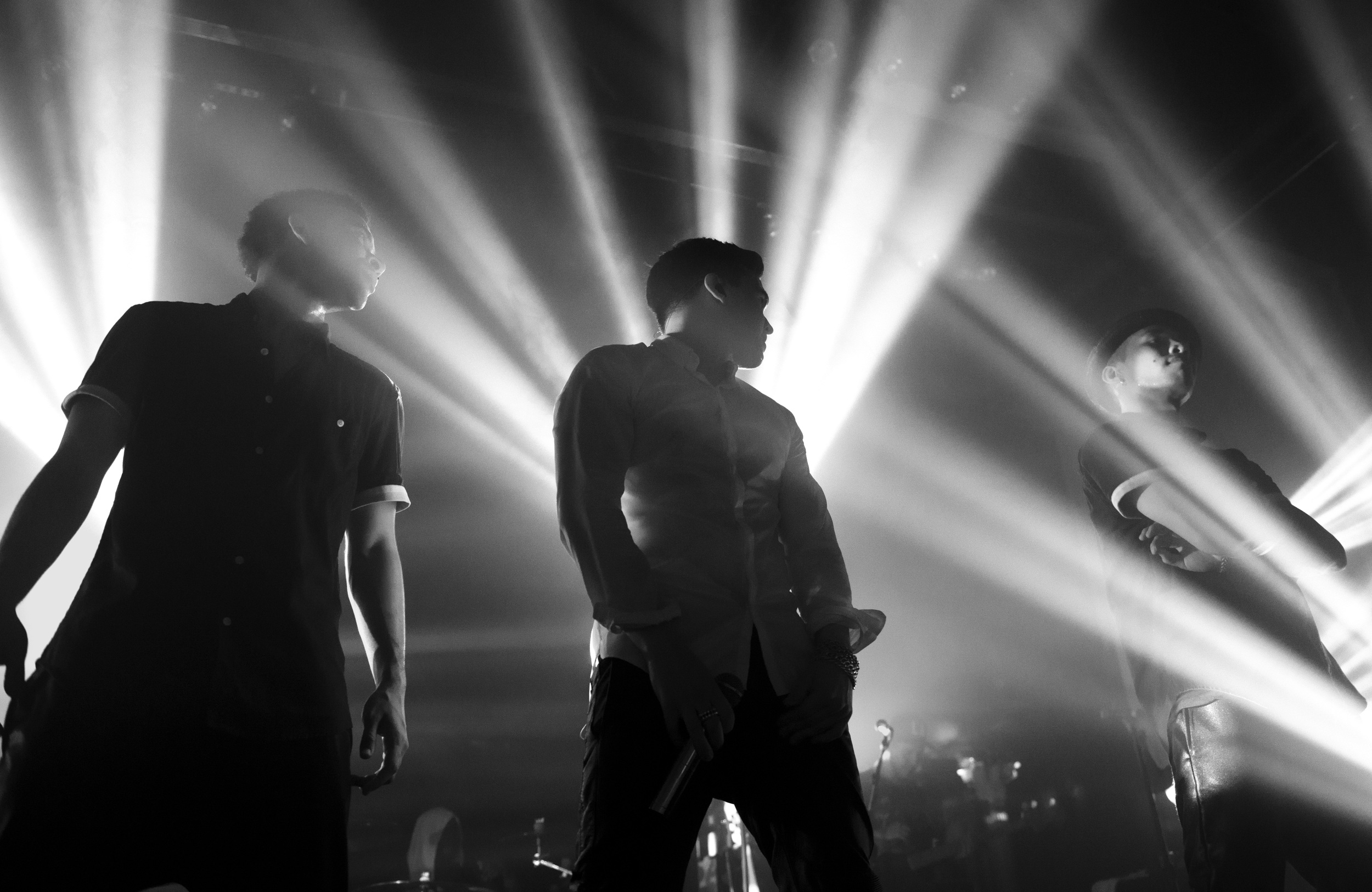 Jesse McCartney Intechnicolor Tour 2014