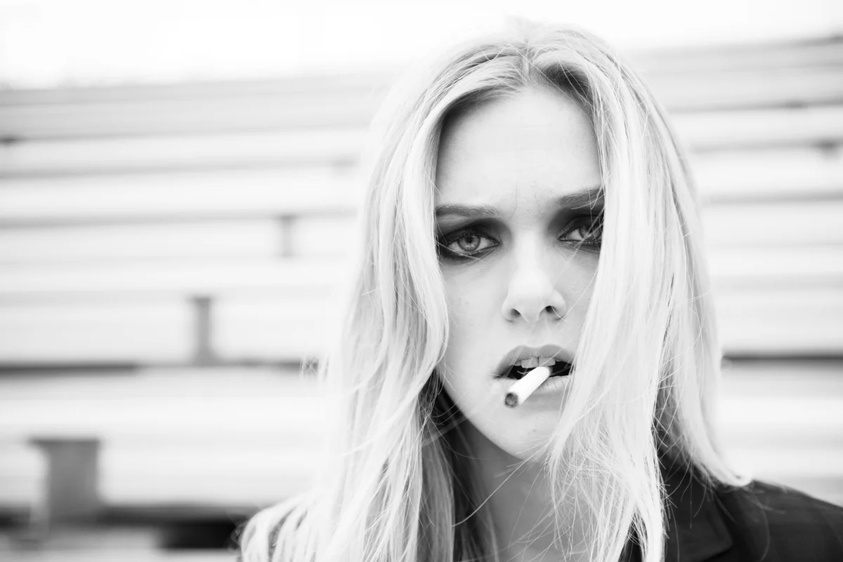 Ellie17bw.jpg
