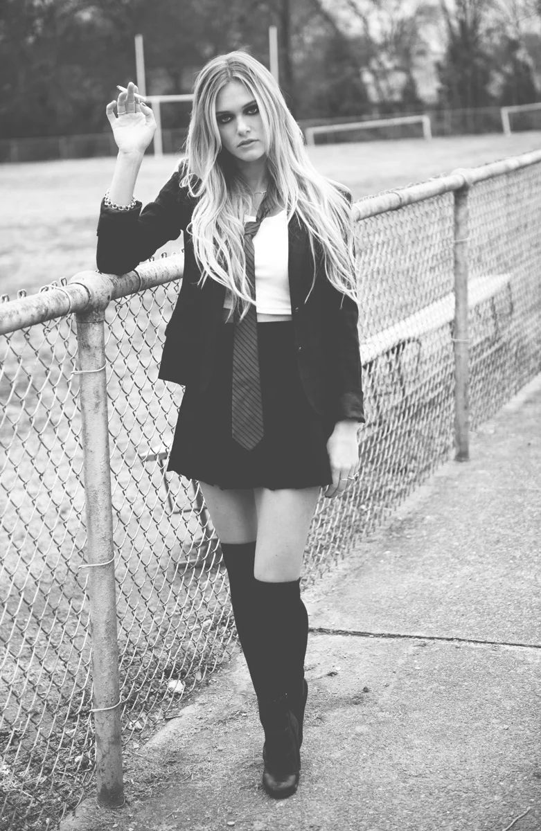Ellie18bw2.jpg
