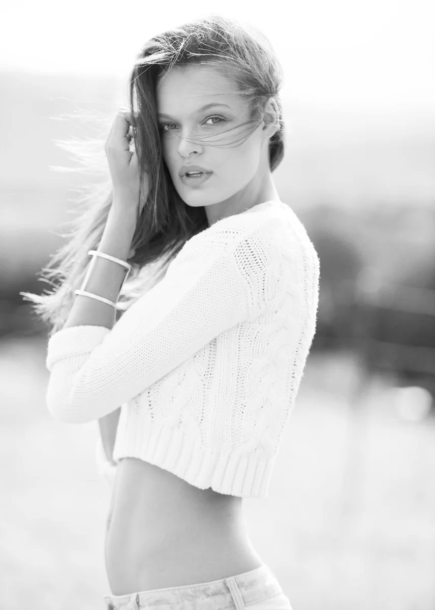 Valerie1bw.jpg