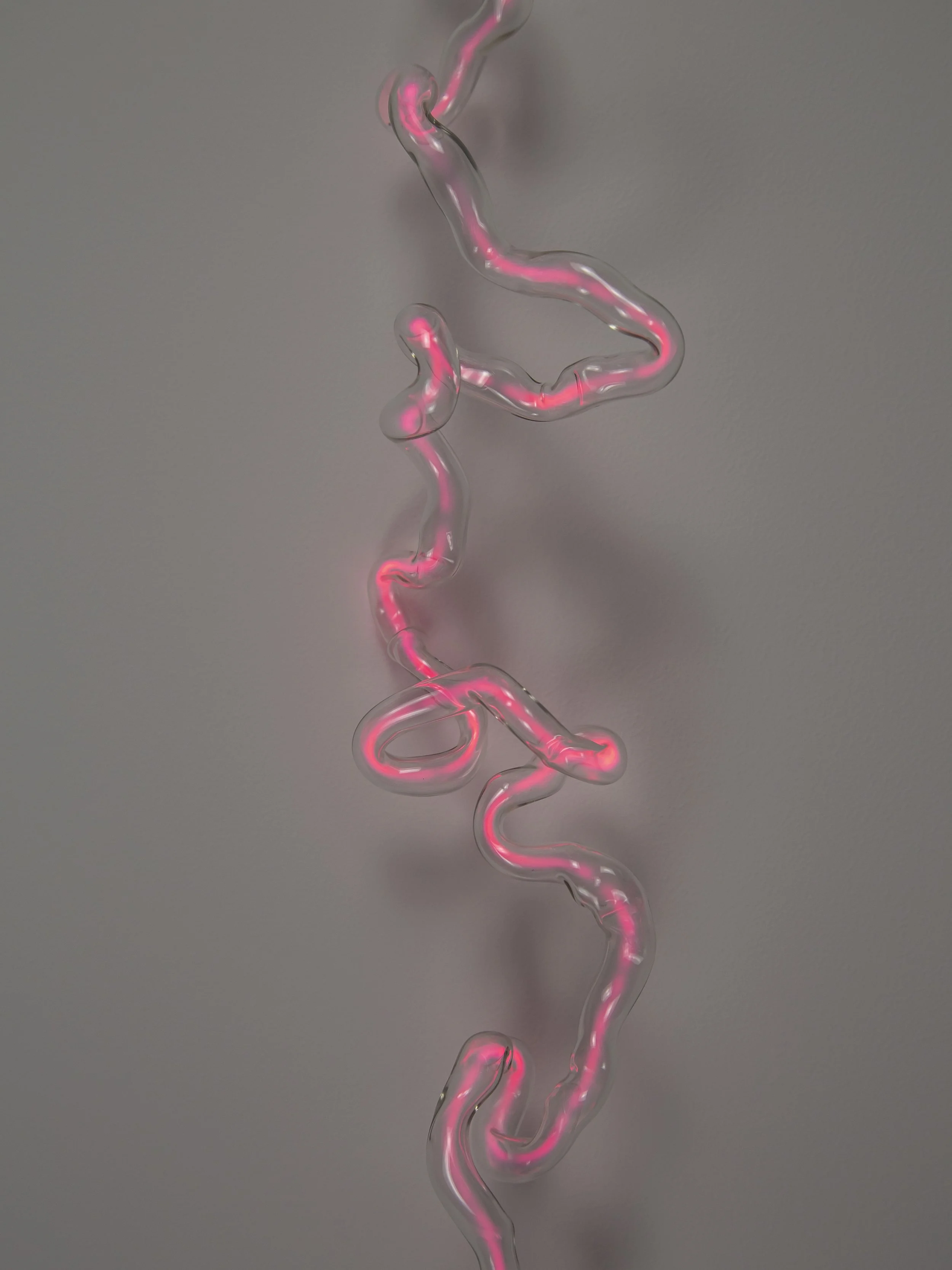 tortured_neon_011_02.jpg