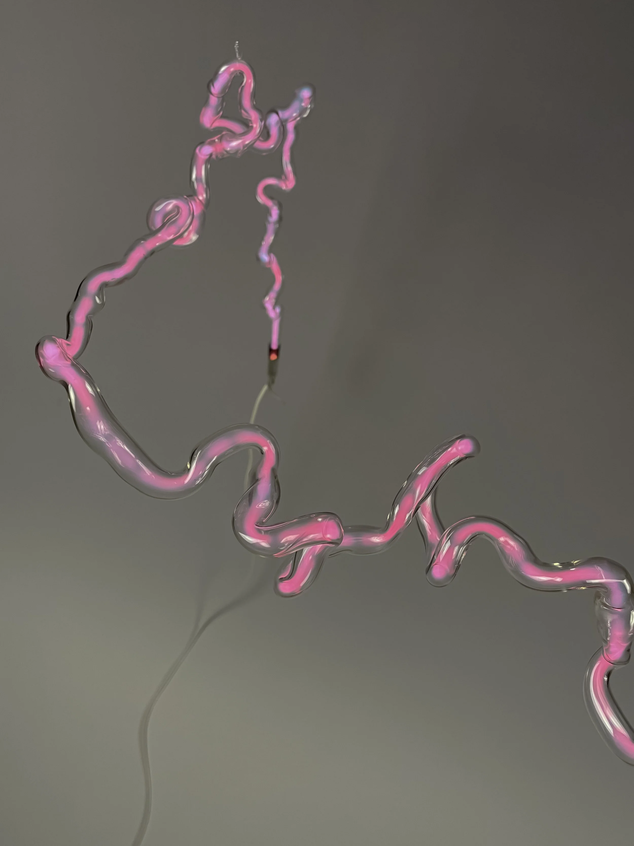 tortured_neon_004_02.jpg