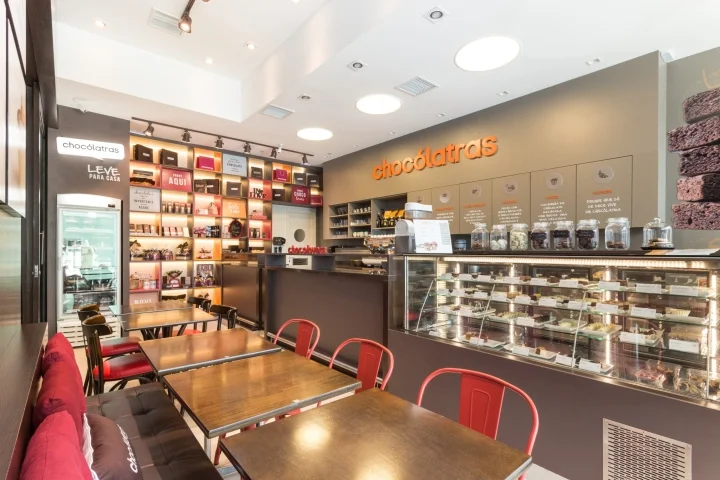Chocolatras-Store-by-Studio-Cinque-Porto-Alegre-Brazil-08.jpg