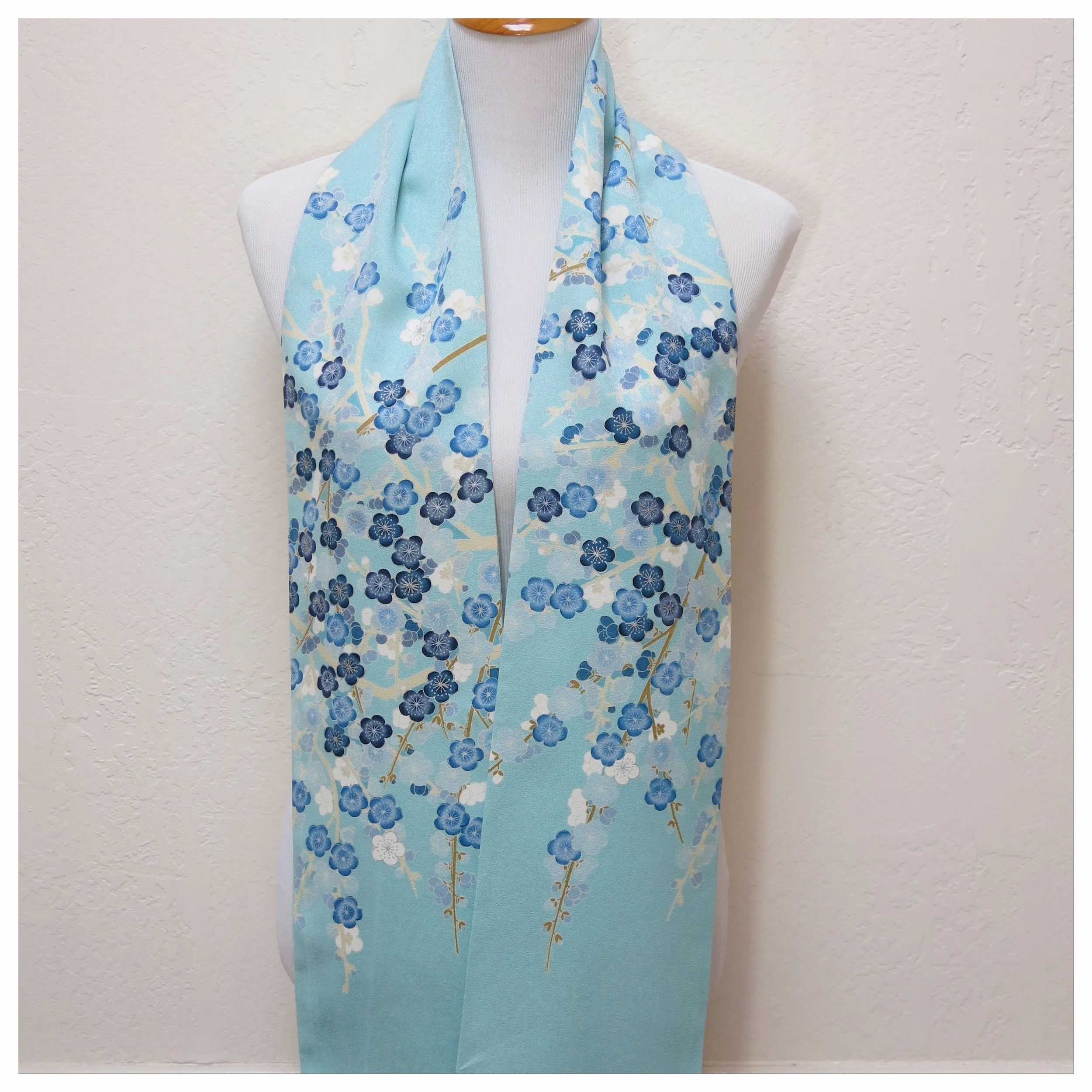 blueblossom1.jpg