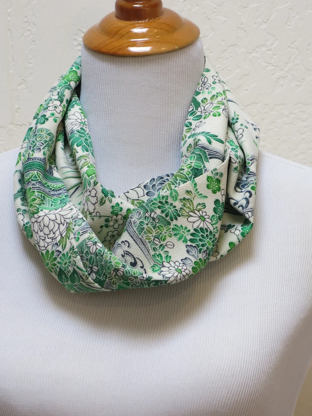 emerald green scarves