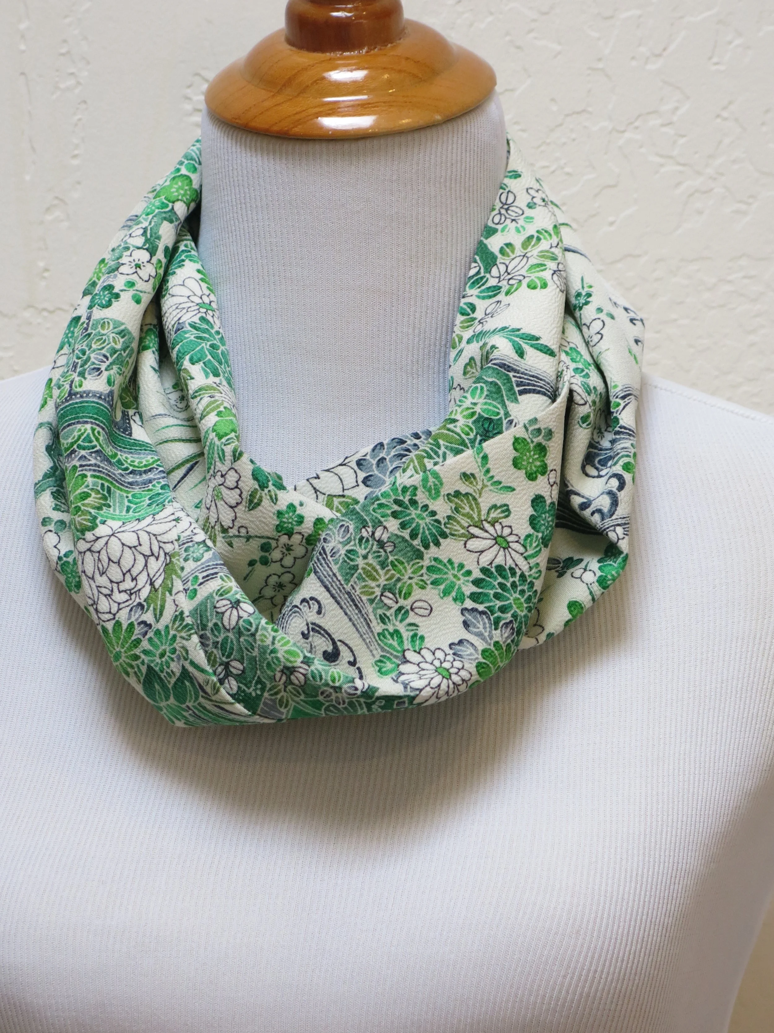 Emerald Green Silk Infinity Scarf