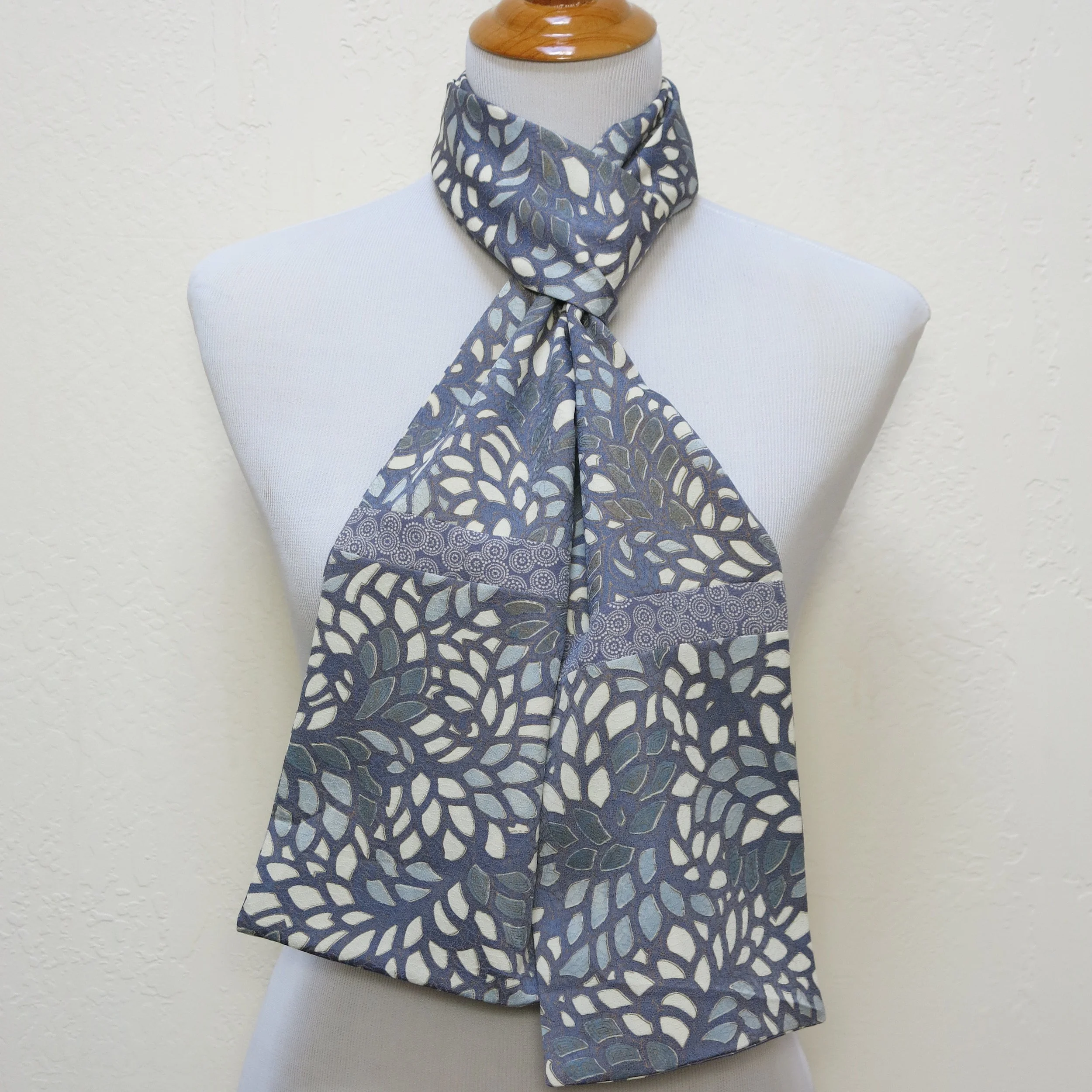 Blue/Grey Chrysanthemums Straight Silk Scarf