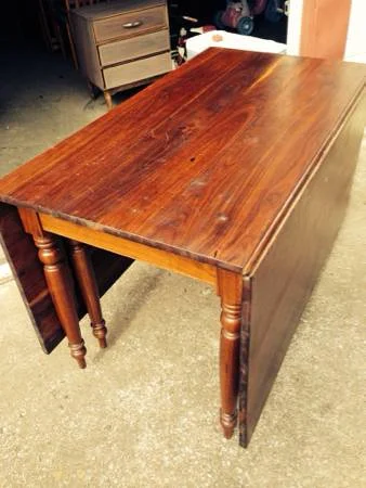Dropleaf Table and Chairs $50 - Great price for all this, dropleaf tables can be extremely versatile pieces.