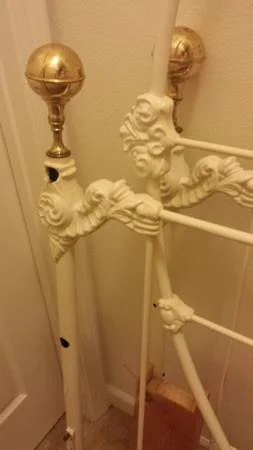 Iron Daybed $150 - Would be so pretty for a little girl's room. 