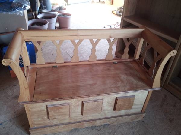 Bench with Storage $5 0 - Great price!