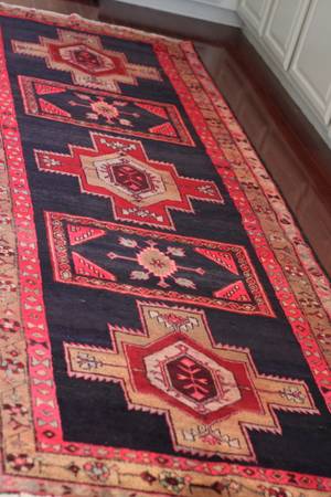 Persian Rug $650 - Although I don't think this is a steal, its a gorgeous rug and would sell for over $1000.