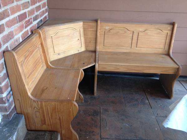 Corner Bench $25 - This is a great price. Needs a coat of paint and could be used in a lot of places, would be perfect for a banquette in a kitchen or breakfast nook. 