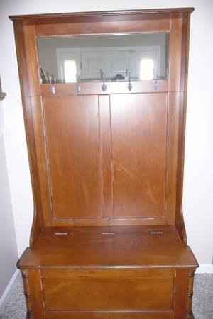Hall Tree with Storage Bench $100 - I think this would look great painted. 