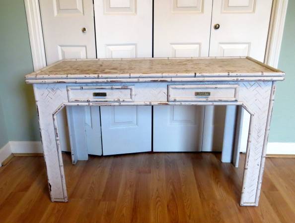 Bamboo Desk $100 - I think this is a cute desk but I think it would also look really good as an entry table. 