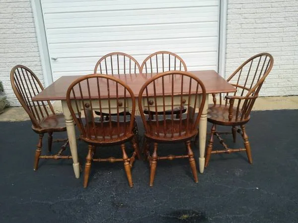 Table and 6 Chairs$85This is a good price for this whole set, just needs a coat of paint.View on Craigslist&nbsp;