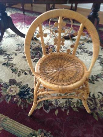 Wicker Chair$30View on Craigslist&nbsp;