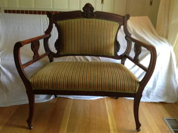 Antique Settee$125View on Craigslist&nbsp;