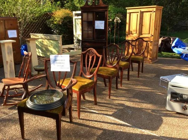 Set of 6 Shield Back Chairs$250View on Craigslist&nbsp;