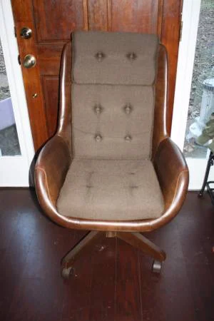 Vintage Office Chair$50View on Craigslist