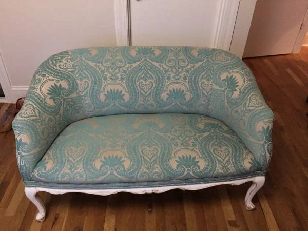 Loveseat$400View on Craigslist
