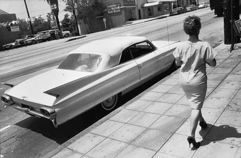 Bruce Davidson, Woman Walking Along, Wilshire Blvd , LA , 1964
