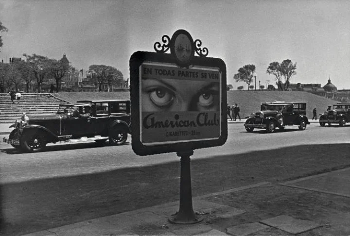 Horacio Coppola . Plaza San Martín desde Kavanagh (Plaza San Martín from Kavanagh). 1936 CREDIT: ESTATE OF HORACIO COPPOLA