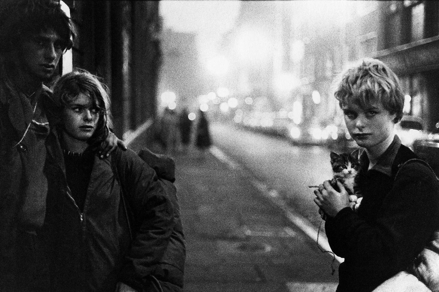 Bruce Davidson, Untitled, from the series "England/Scotland", 1960 © Bruce Davidson and Magnum Photos and Courtesy of ROSEGALLERY