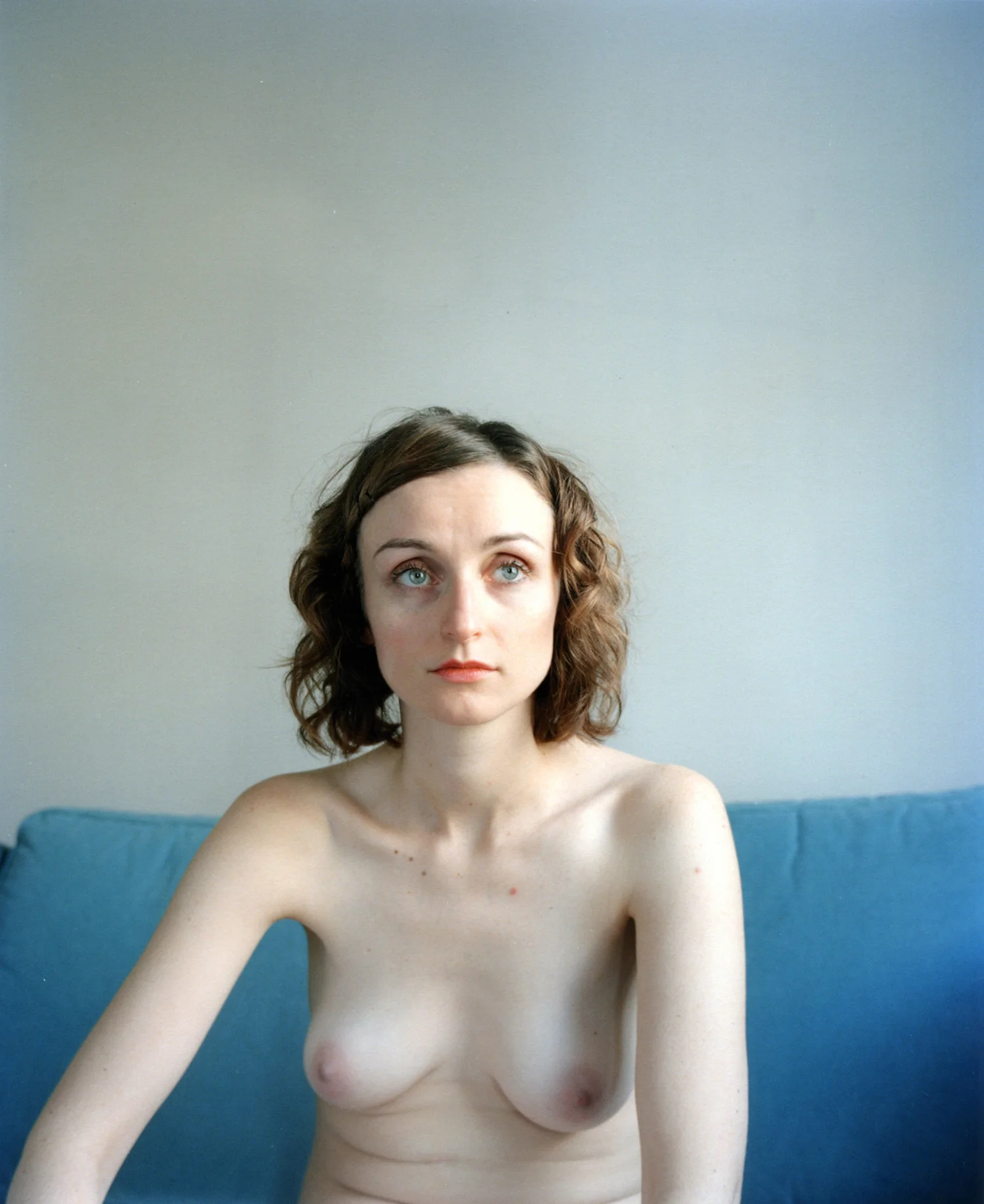Jocelyn Lee Untitled, (Bonnie), 2011 Sheet: 31 x 26.5 inches / Image: 23.5 x 19 inches Pigment Print on Hahnemuhle Photo Rag Baryta Paper Signed dated and number by the artist on gallery label on verso JOC.163 From a limited edition of fifteen