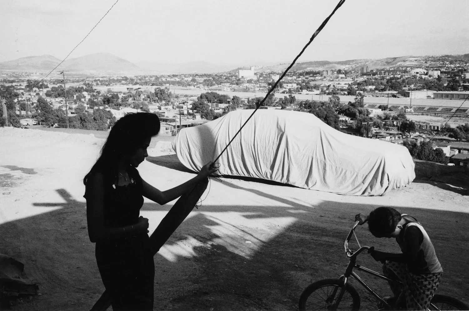 Graciela Iturbide La Frontera, Tijuana, México, 1990 20 x 24 inches Silver Gelatin Print