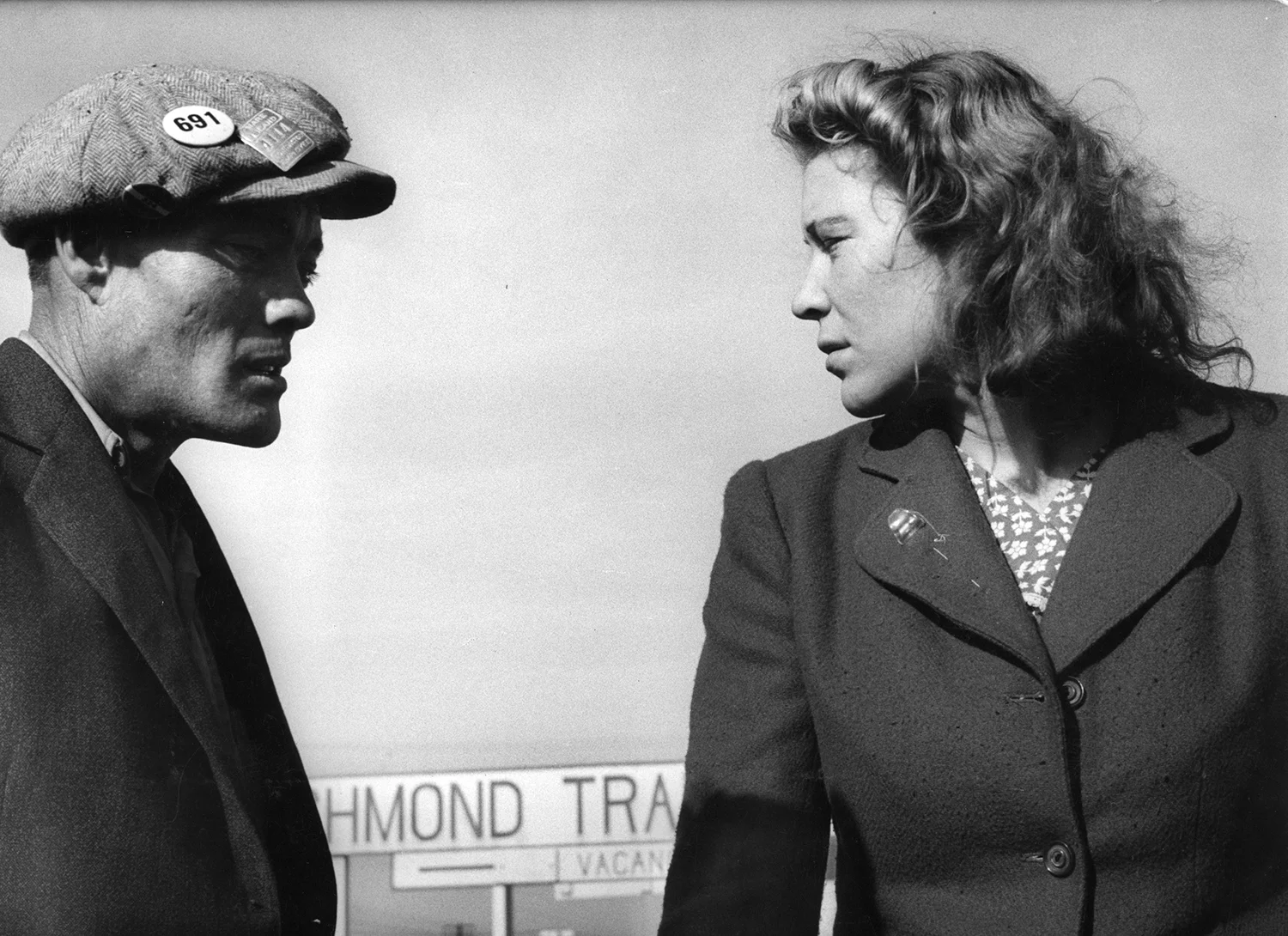 Dorothea Lange Argument in a Trailer Camp, Richmond, California, 1944 10 x 12.75 inches Silver Gelatin Print