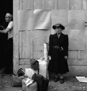 http_%2F%2Fcdn.cnn.com%2Fcnnnext%2Fdam%2Fassets%2F180713124341-dorothea-lange-japanese-evacuees.jpg