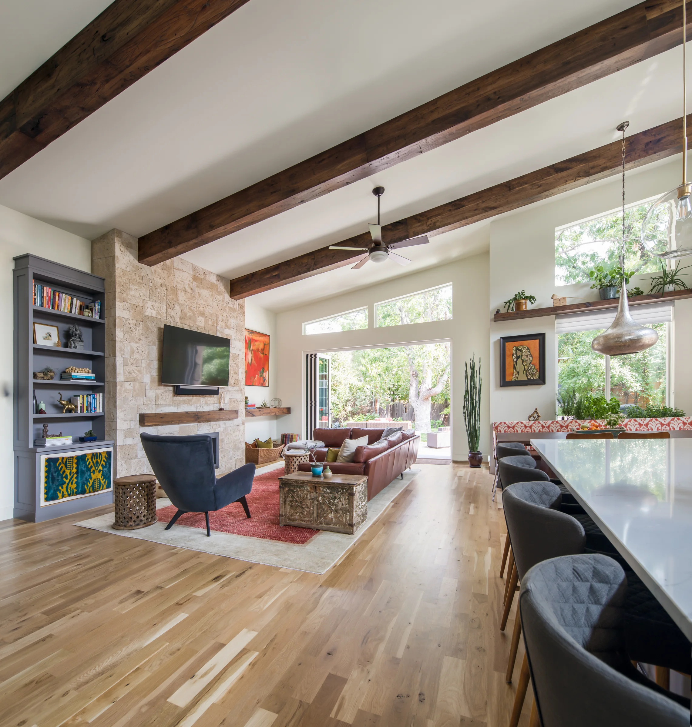 Living Room Design by Laura Medicus Interiors