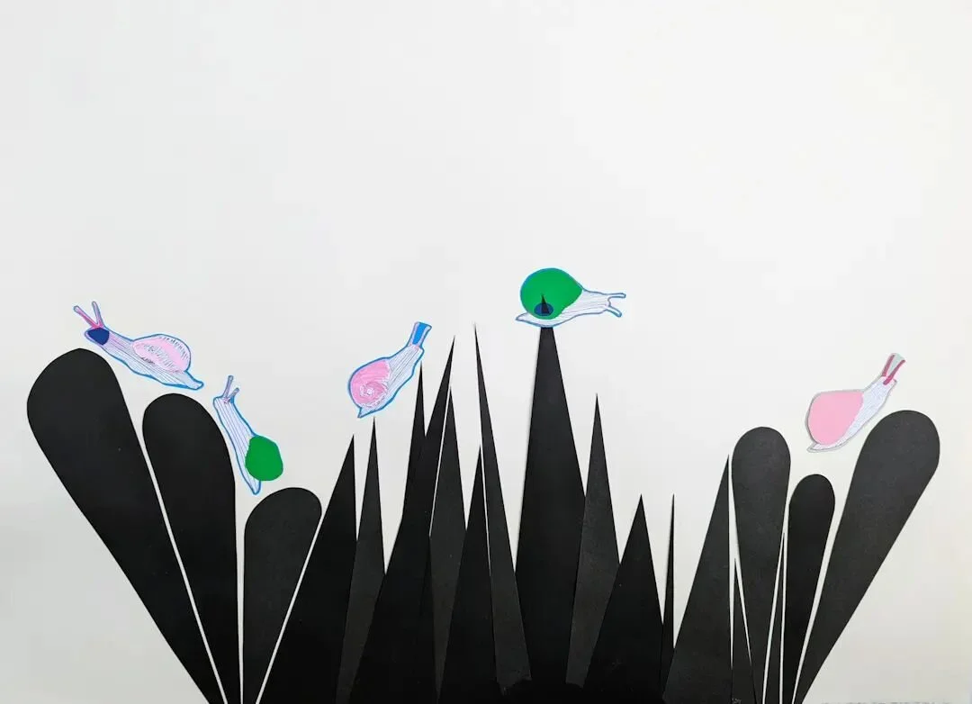 Found a home for the little snails. "Nowhere to Go" 22 x 30 inches. Ink, watercolor, colored paper.
#collage #contemporaryart #artwork #snails