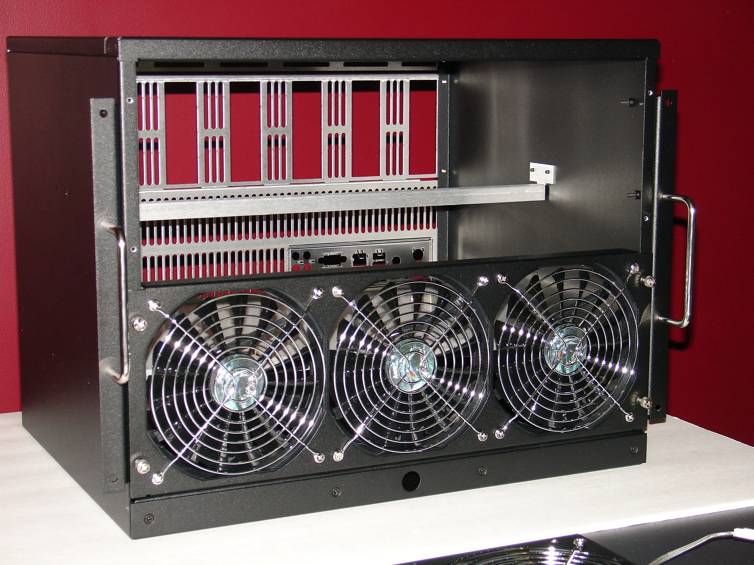 Removing the Top Fan Tray