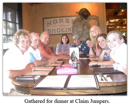 Golf tournament attendees gather for dinner at Claim Jumper
