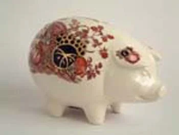 Keeping coins in a piggy bank