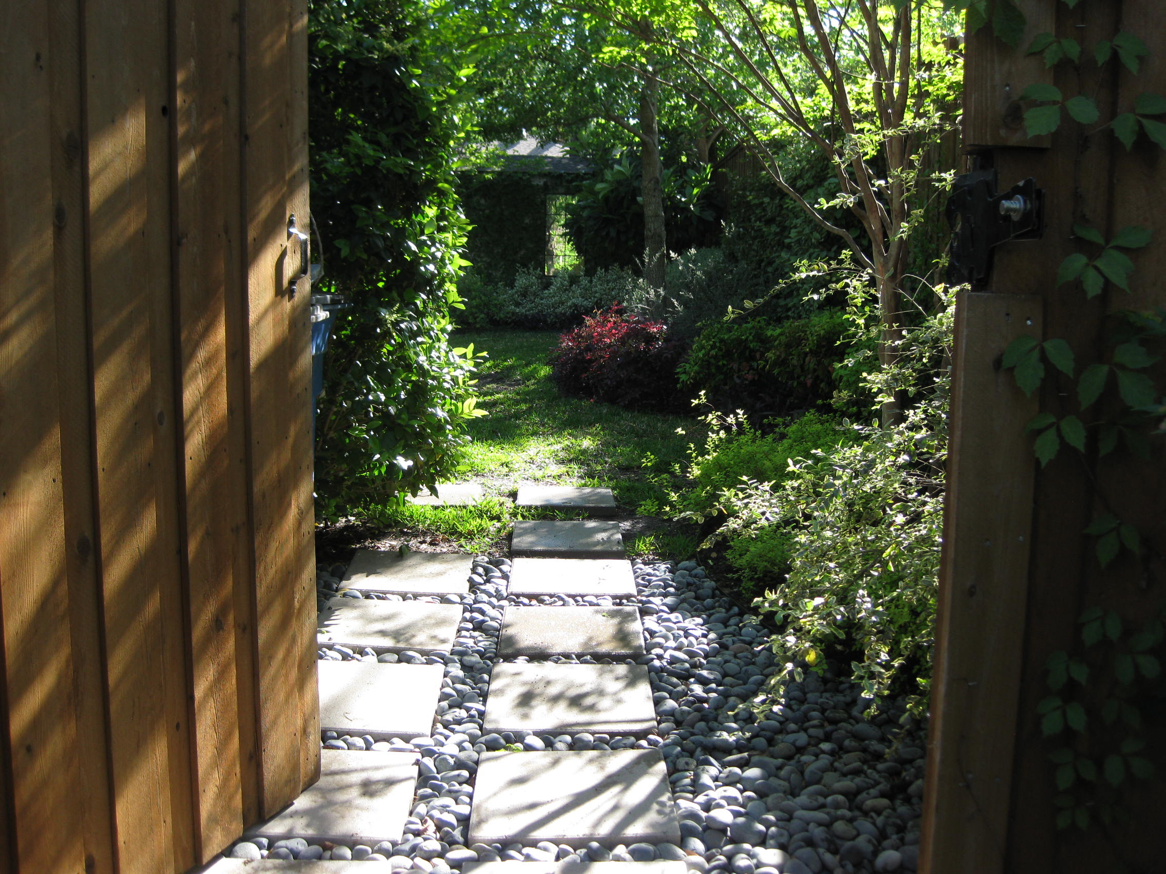 new path-side yard.jpg