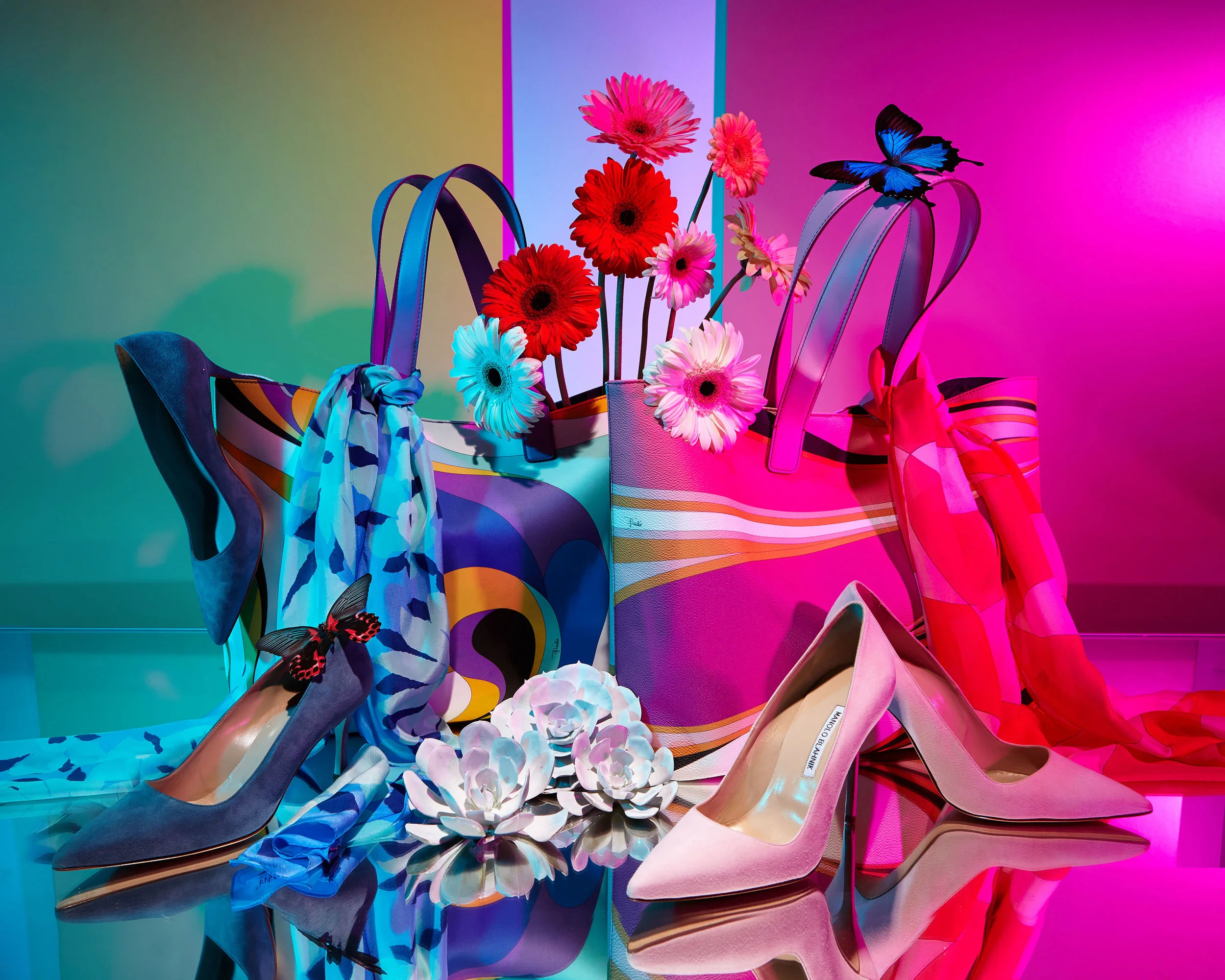 HANDBAG-N-FLOWERS.jpg